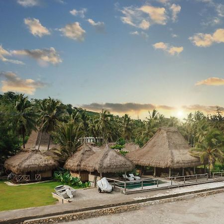 Sumba Beach House Waikabubak Exterior photo