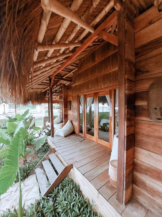 Sumba Beach House Waikabubak Exterior photo