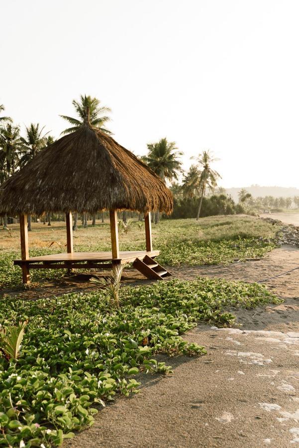 Sumba Beach House Waikabubak Exterior photo