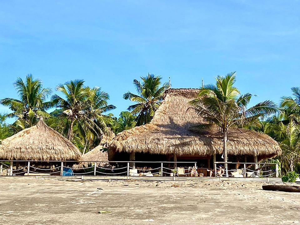 Sumba Beach House Waikabubak Exterior photo